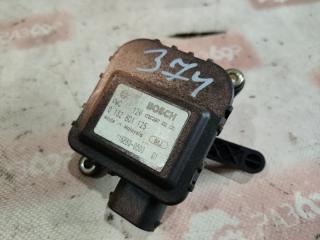 Запчасть привод заслонки отопителя Audi A6 2005