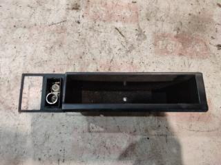 Бардачок Audi 80 1986