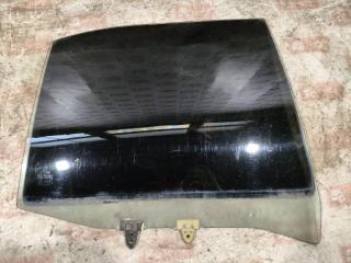 Стекло двери заднее правое Nissan Primera 1997