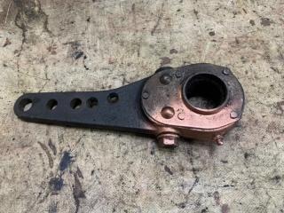 Рычаг регулировки тормоза (трещетка) Полуприцепы Fruehauf Б/У Рычаг регулировки тормоза (трещетка) Полуприцепы Fruehauf