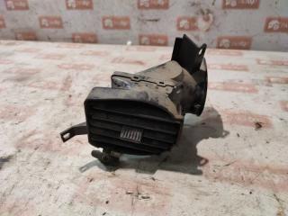 Дефлектор воздушный передний левый Hyundai Santa Fe 2004