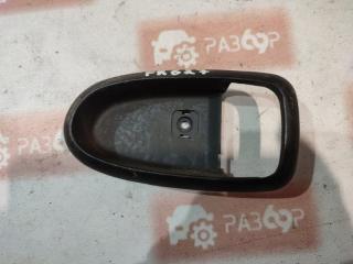 Накладка ручки двери передняя правая Hyundai Sonata 2005 Б/У Накладка ручки двери передняя правая Hyundai Sonata 2005