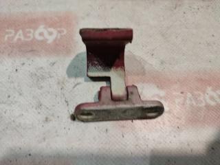 Петля двери багажника задняя правая Volkswagen Golf 1993