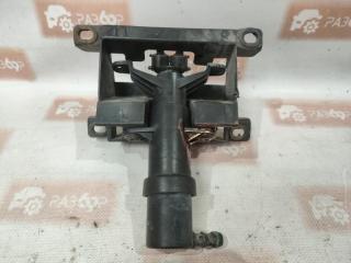 Форсунка омывателя фар передняя правая Volkswagen Touareg 2006