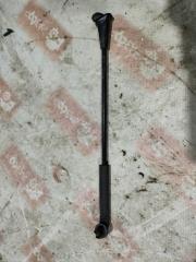 Держатель капота Hyundai Getz 2005