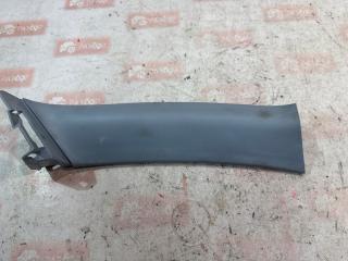 Накладка крышки багажника задняя левая Kia Ceed 2008