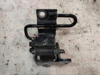 Запчасть петля двери нижняя задняя левая Volkswagen Touareg 2006