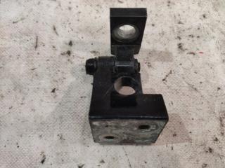 Запчасть петля двери верхняя задняя левая Volkswagen Touareg 2006