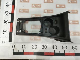 Консоль между сидений Nissan Tiida 2011