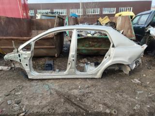 Боковая часть кузова левый NISSAN Tiida 2011 Б/У Боковая часть кузова левый NISSAN Tiida 2011