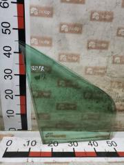 Стекло двери переднее правое Renault Scenic 1997