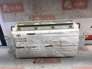 Подушка безопасности пассажира Toyota Avensis 1998 Б/У Подушка безопасности пассажира Toyota Avensis 1998