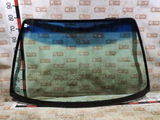 Стекло лобовое Toyota Avensis 1998