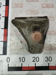 Экран тепловой Toyota Avensis 1999 Б/У Экран тепловой Toyota Avensis 1999