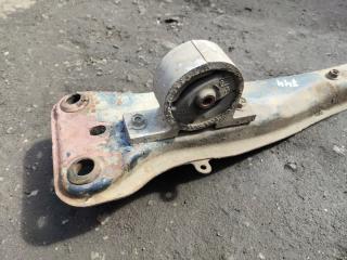 Балка подвески передняя Nissan Almera 2001