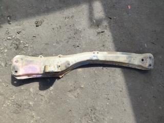Балка подвески Toyota Avensis 1999