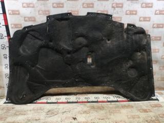 Обшивка капота Audi 100 1992