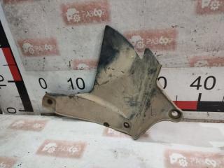 Пыльник крыла передний левый Toyota Highlander 2002