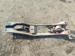 Балка продольная под ДВС передняя Mazda Demio 2001