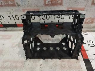 Запчасть рамка магнитолы Volkswagen Polo 2013