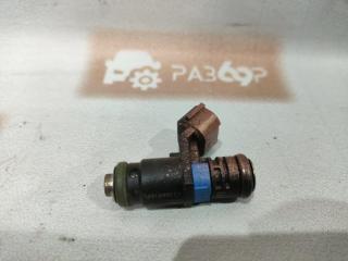 Запчасть форсунка топливная Volkswagen Polo 2013