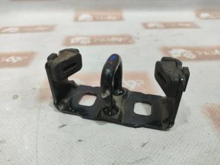 Ответная часть замка багажника Renault Duster 2013