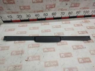 Обшивка крышки багажника задняя Chevrolet Niva 2005