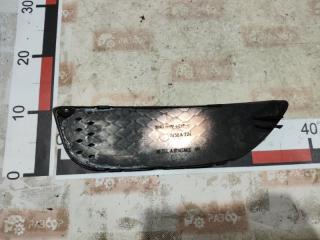 Заглушка бампера передняя правая Mitsubishi Lancer 2007