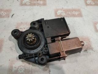 Мотор стеклоподъемника передний правый Renault Fluence 2012