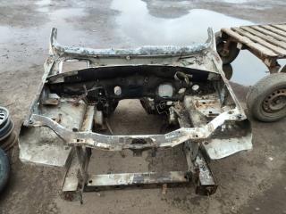 Передняя часть кузова Chevrolet Niva 2005