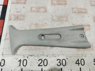 Запчасть накладка декоративная передняя правая Skoda Octavia 2001