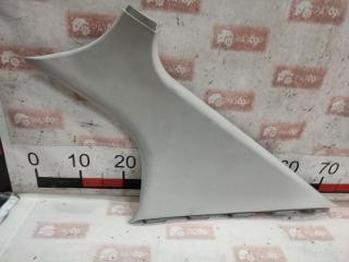 Запчасть пластик салона правый Skoda Octavia 2001