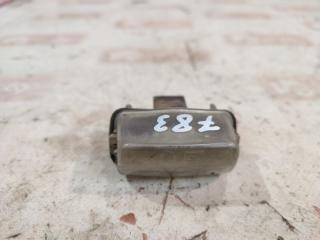 Фото запчасти подсветка заднего номера Peugeot 206 2003 Б/У запчасть Запчасть подсветка заднего номера Peugeot 206 2003