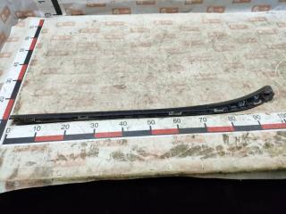 Молдинг стекла передний левый Peugeot 308 2010