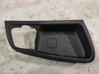 Накладка ручки двери задняя правая Hyundai Solaris 2014 Б/У Накладка ручки двери задняя правая Hyundai Solaris 2014