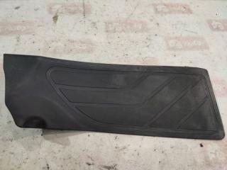 Фото запчасти накладка на порог Peugeot 308 2010 Б/У запчасть Запчасть накладка на порог Peugeot 308 2010