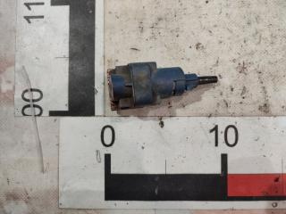 Датчик педали сцепления Volkswagen Polo 2011