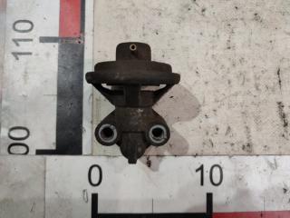 Клапан EGR Mitsubishi Carisma 1997