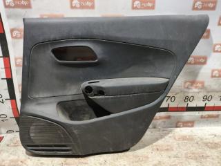 Обшивка двери задняя правая Volkswagen Polo 2011