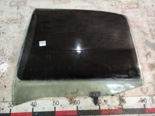 Стекло двери заднее левое Nissan Primera 1997