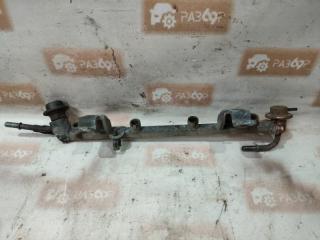 Запчасть топливная рампа Mazda 323 1998