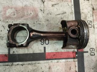Поршень с шатуном Mazda 323 1998