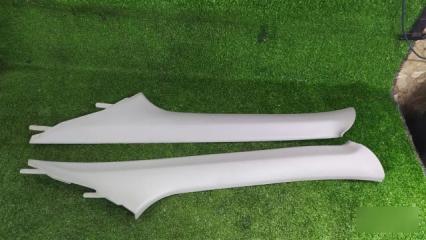 Запчасть обшивка стойки кузова передняя MITSUBISHI DINGO 2000