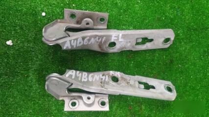 Петля капота передняя AUDI A4