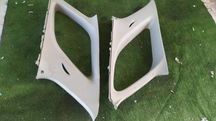 Запчасть обшивка багажника пара! TOYOTA VISTA ARDEO 2001