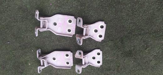 Запчасть петли дверей комплект передние LINCOLN NAVIGATOR 2000