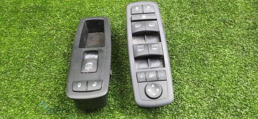 Фото запчасти блок управления стеклами пара! передний Jeep Cherokee 2016 контрактная запчасть Запчасть блок управления стеклами пара! передний Jeep Cherokee 2016