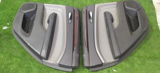 Фото запчасти обшивки дверей пара задние Cadillac SRX 2010 контрактная запчасть Запчасть обшивки дверей пара задние Cadillac SRX 2010