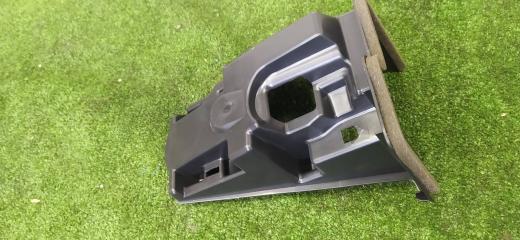 Фото запчасти кожух рычага стояночного тормоза MERCEDES C200 2013 контрактная запчасть Запчасть кожух рычага стояночного тормоза MERCEDES C200 2013