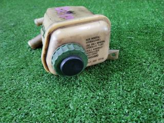 Запчасть бачок гур PORSCHE Cayenne